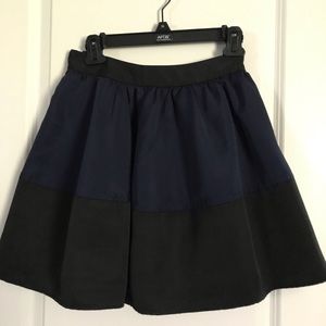 High waisted skater-skirt